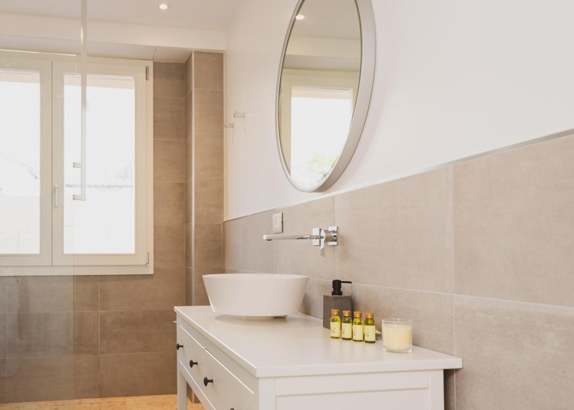 Luxury Suite La Terrazza In Pieno Centro In Cagliari Esterno foto